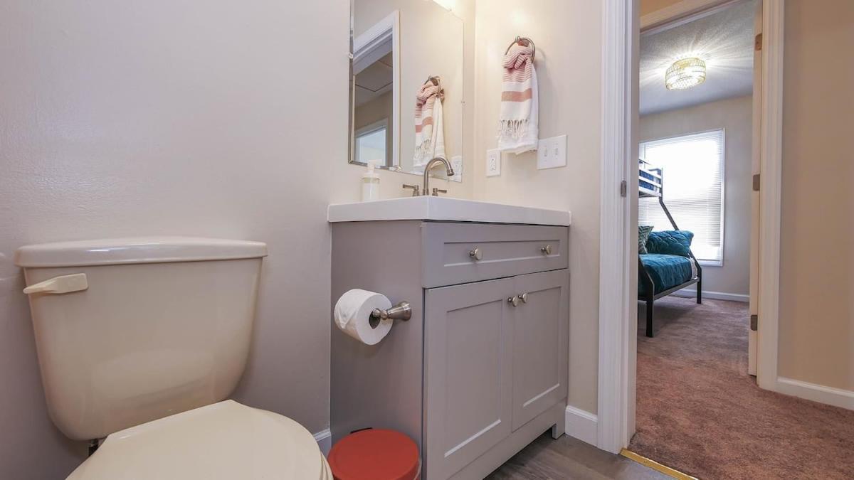 Localstr - Stylish - Quiet Neighborhood In Ac Holiday home